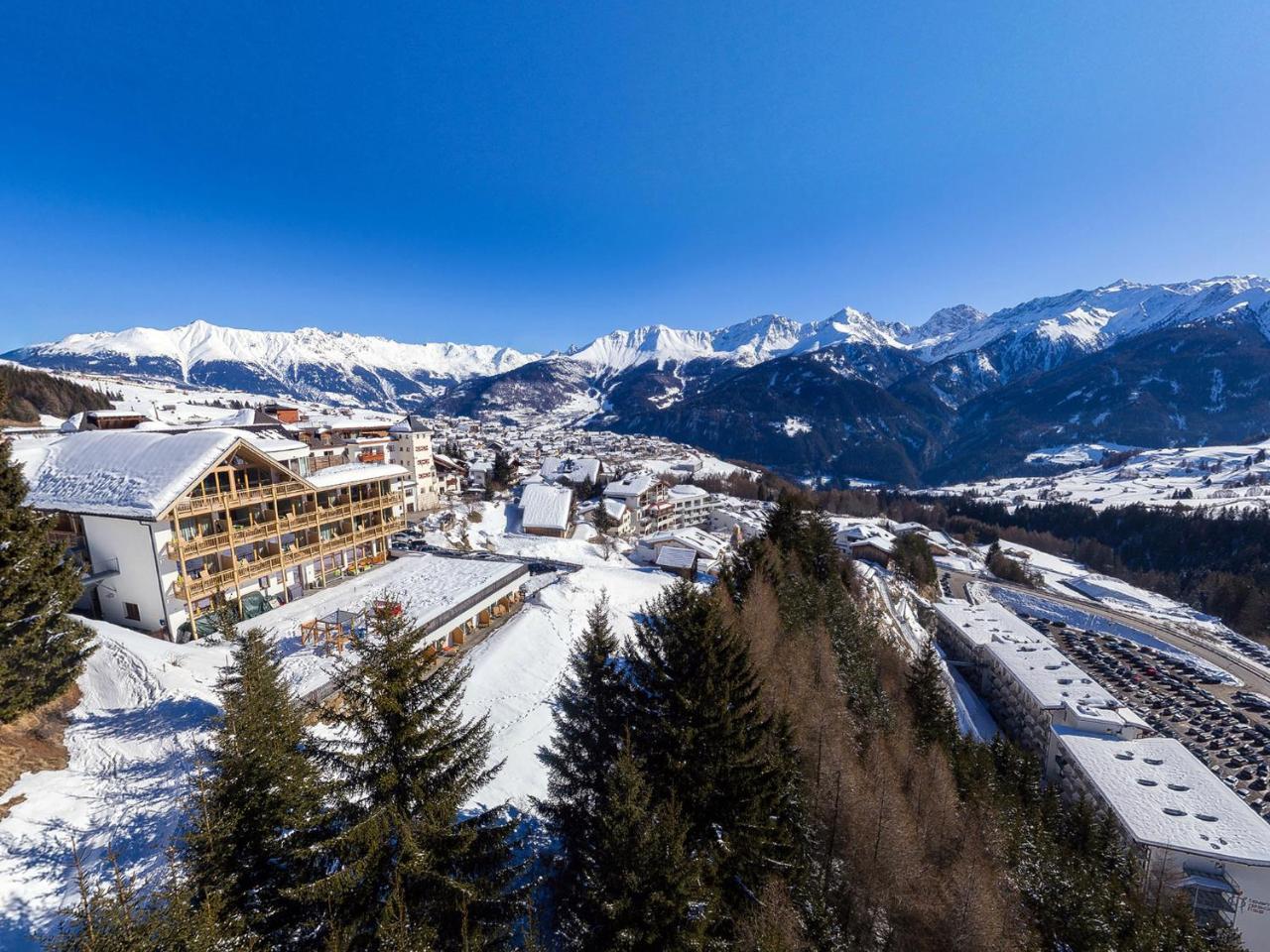 Natuerlich Hotel Mit Charakter Fiss Exterior foto
