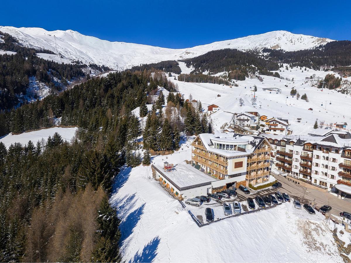 Natuerlich Hotel Mit Charakter Fiss Exterior foto